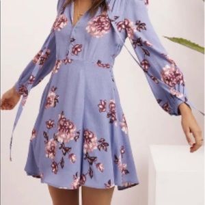 ASTR the Label Fit and Flare Floral Dress Size M